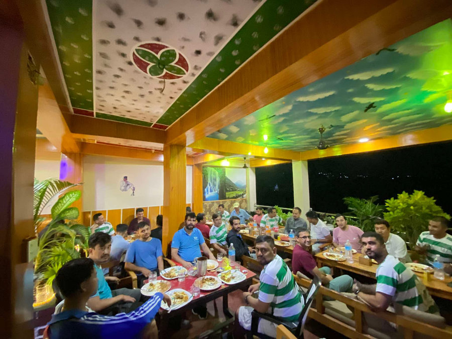 Post-game dinner 🍽️